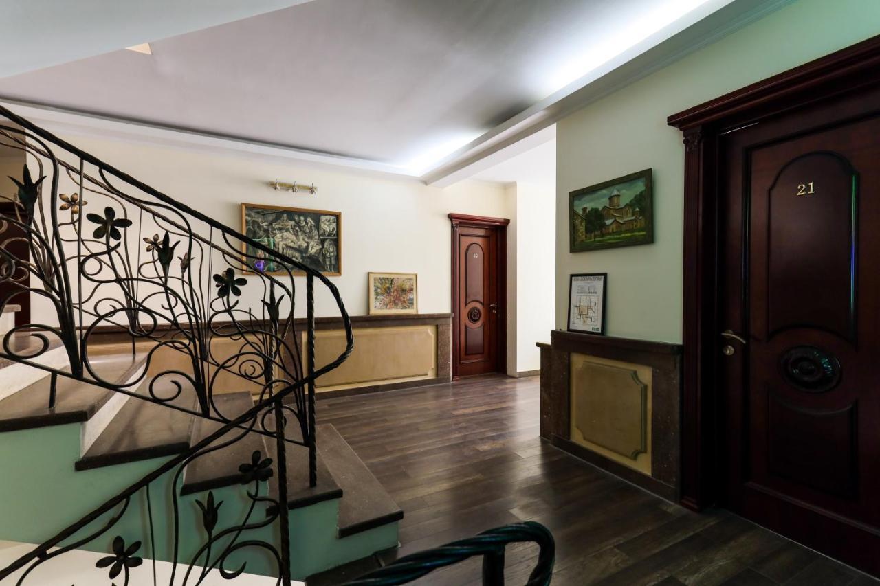 Aeetes Palace Кутаиси Экстерьер фото